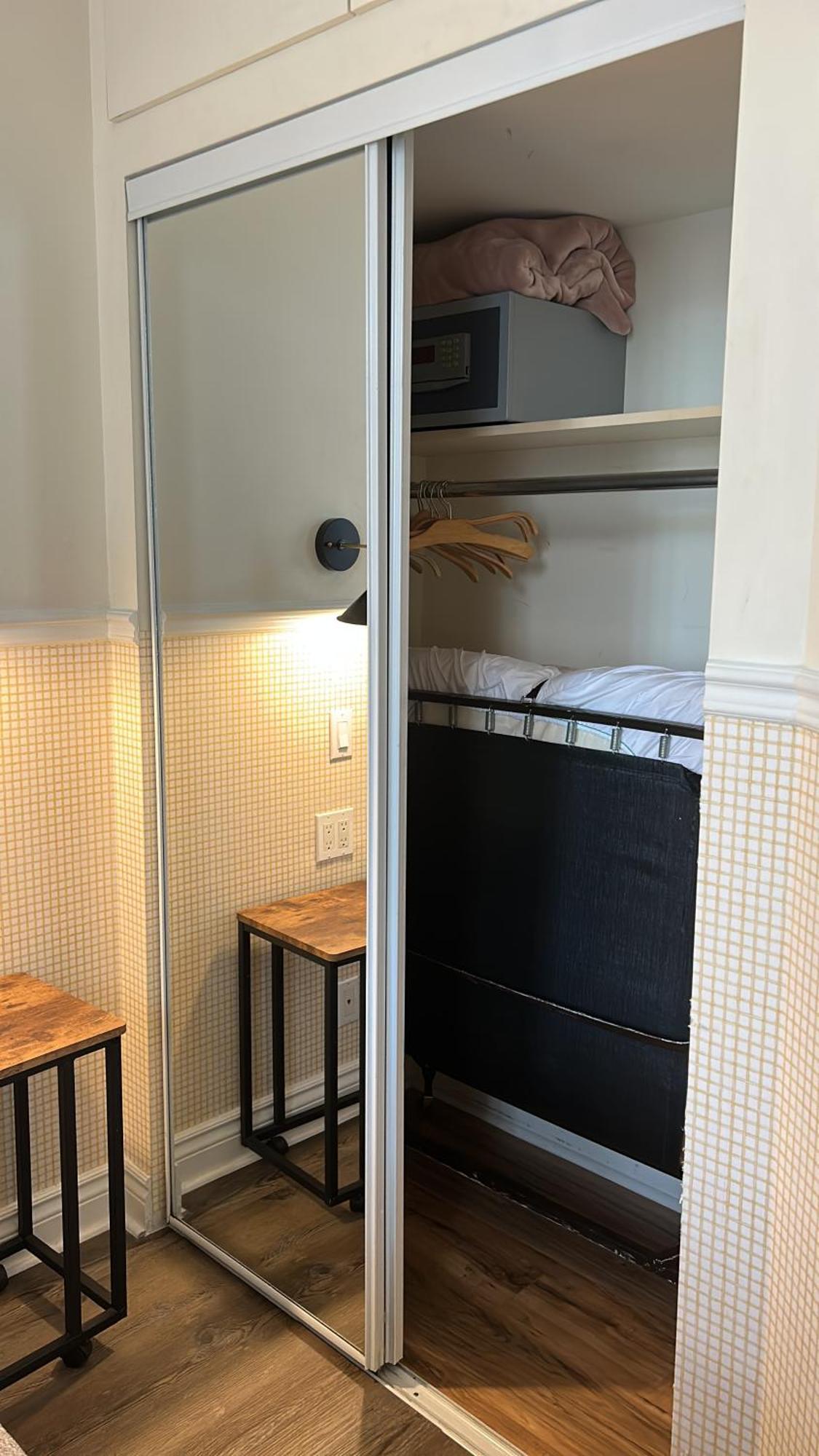 מונטריאול Parc Suites Hotel מראה חיצוני תמונה