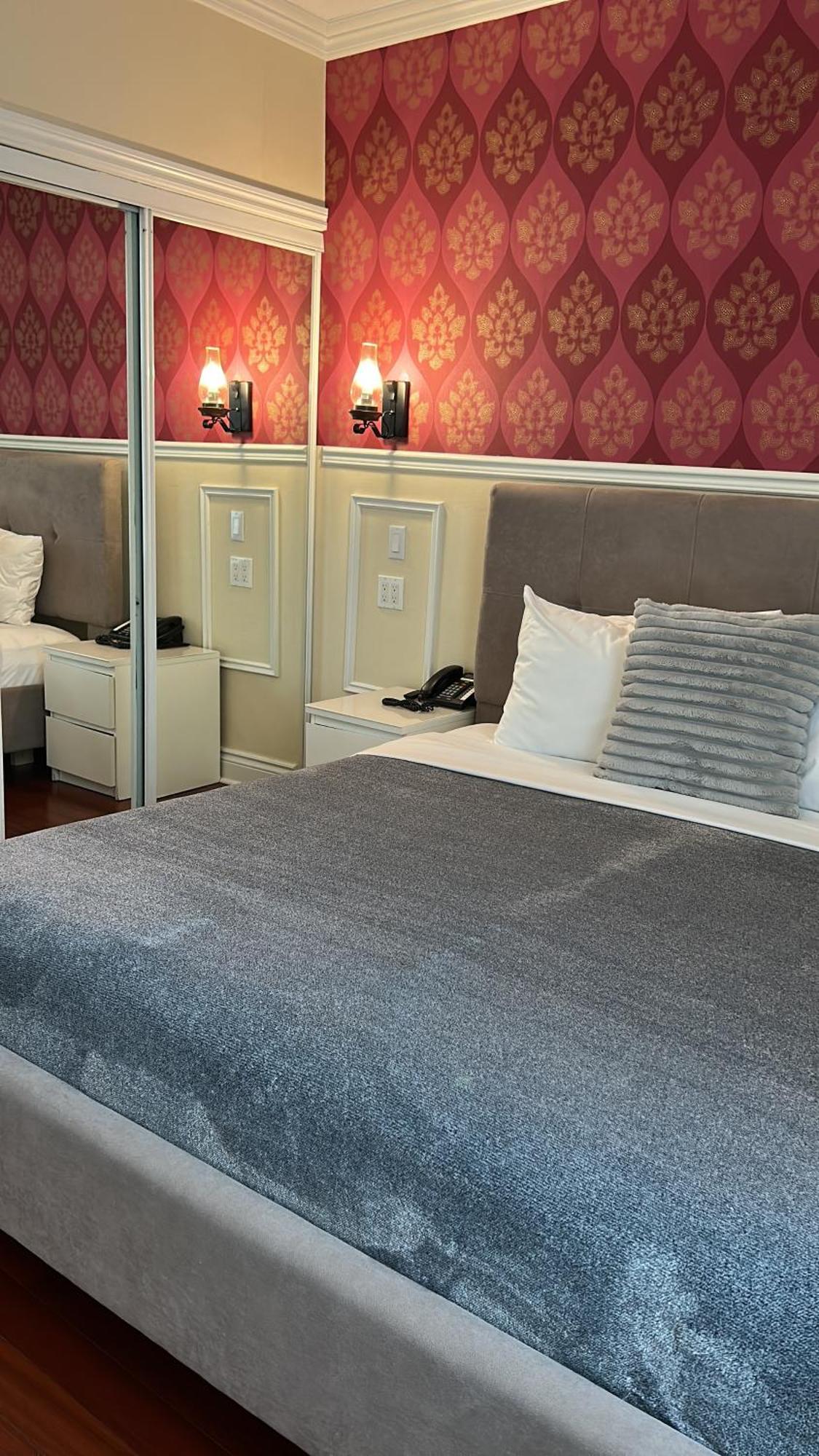 מונטריאול Parc Suites Hotel מראה חיצוני תמונה